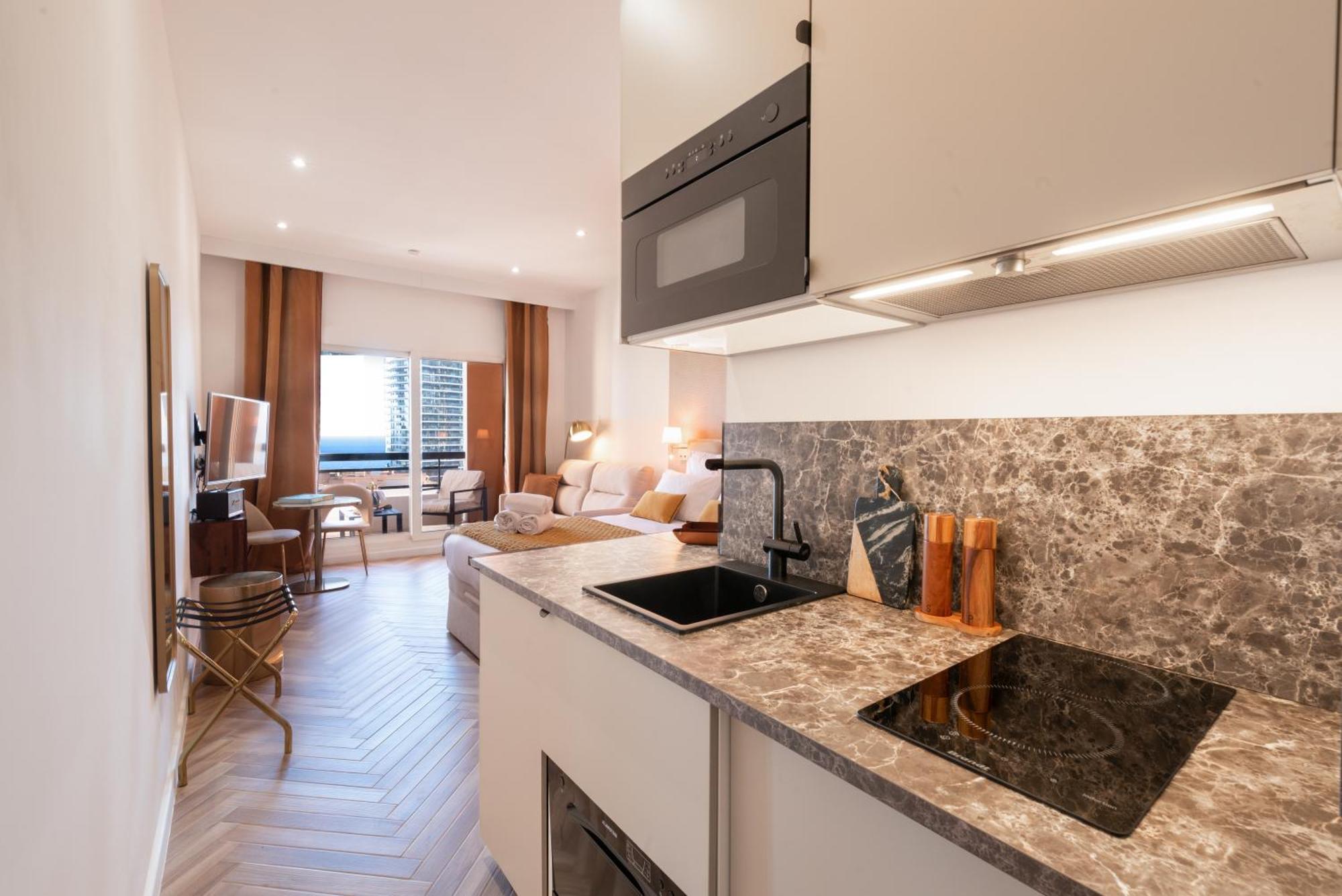 Apartment Monaco Border Luxury - Sea View - Pool Beausoleil
